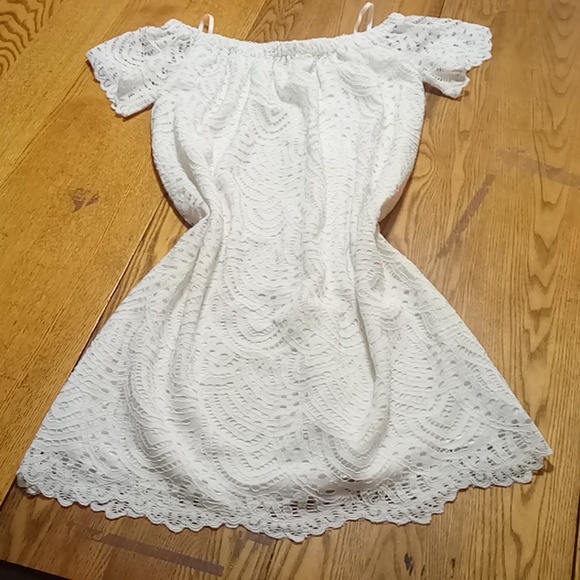 LILLY PULITZER Womens SMALL White Dress Preowned Off Shoulder Summer Spring - Picture 1 of 10